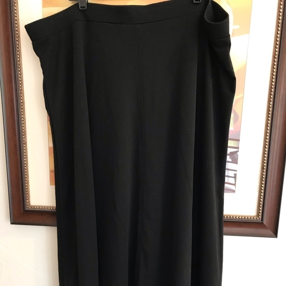 Full Black Skirt